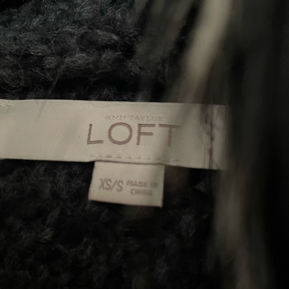 Cardigan - Picture 4 of 8